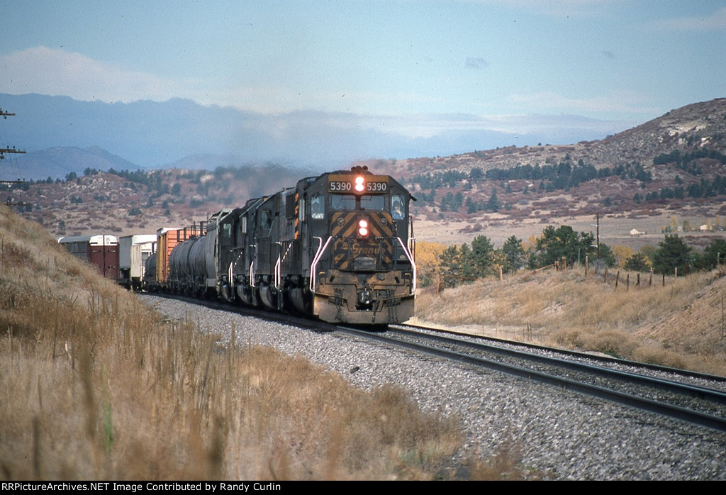 DRGW 5390 Train 124 heading south